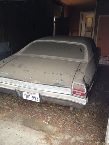 1969 malibu chevrolet, 2 dr, 12,122 mi, vinyl top, 1 owner, garaged 30yr