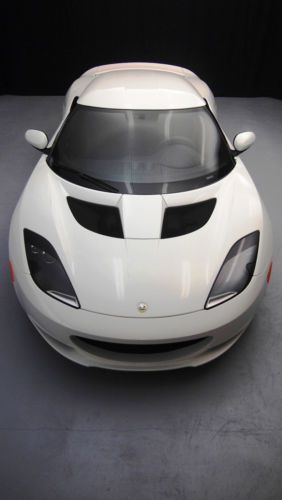 2013 evora ips  white