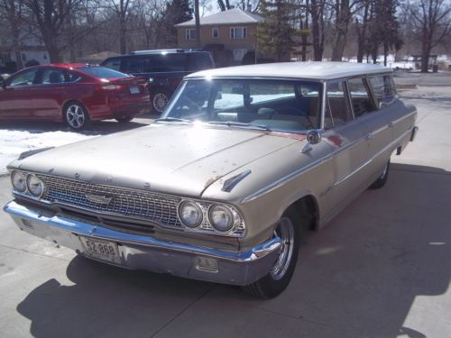 1963 ford country sedan (galaxie wagon)