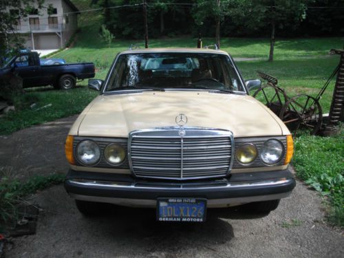 1981 mercedes benz 300td diesel **ca car** **all receipts**