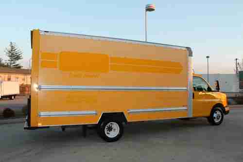 2009 GMC Savana 3500 Cube Van BOX TRUCK 91,000 MILES FACTORY WARRANTY! 2008 2010, US $13,900.00, image 9