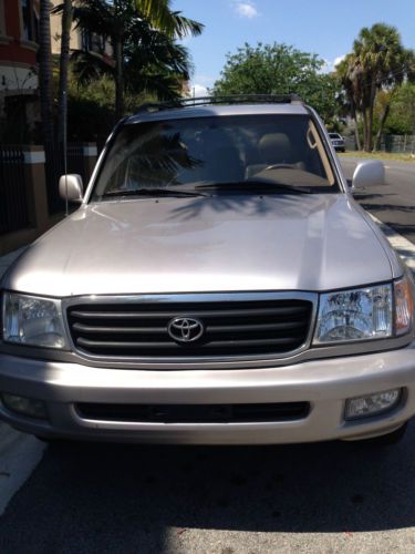 2000 toyota land cruiser base sport utility 4-door 4.7l