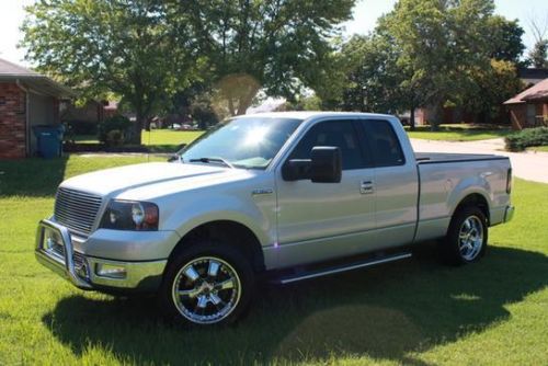 2005 ford f-150 xlt extended cab pickup 4-door 5.4l