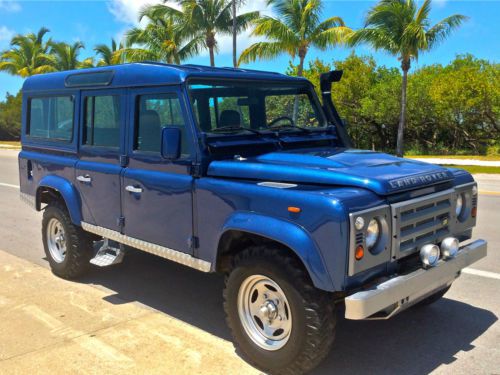 1987 Land Rover Defender - LEFT hand drive., in Florida. Beautifully restored, image 8