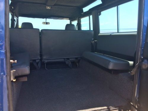 1987 Land Rover Defender - LEFT hand drive., in Florida. Beautifully restored, image 13