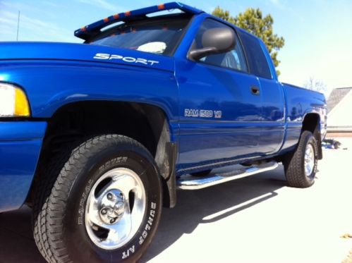 99 dodge ram 1500 4x4 sport with 33k original miles