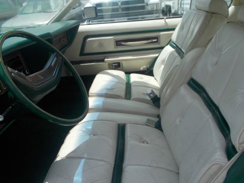 1976 Lincoln Continental No Reserve, image 3