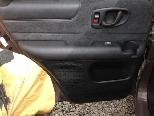 2000 Chevrolet Blazer LS Sport Utility 4-Door 4.3L, US $3,500.00, image 9