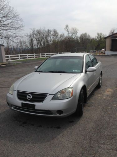 No reserve*2003 nissan altima base sedan 4-door 2.5l*