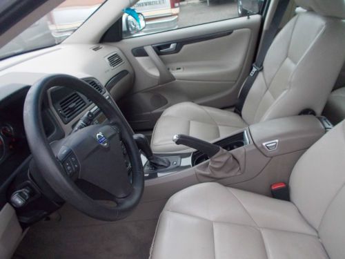 2005 Volvo S60 NO RESERVE, image 3