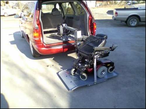 1998 ford windstar gl -  handicap - disabled - limited mobility
