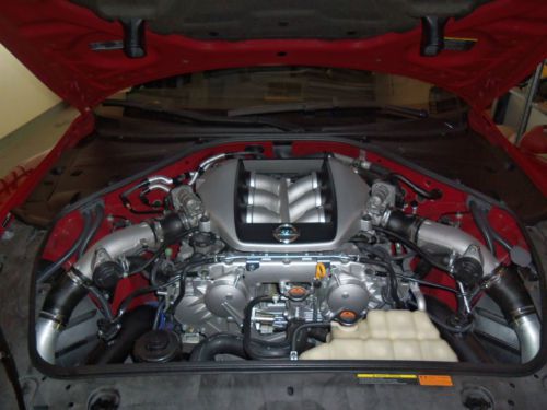 2010 Nissan GTR Premium 14165 Miles, US $73,000.00, image 3