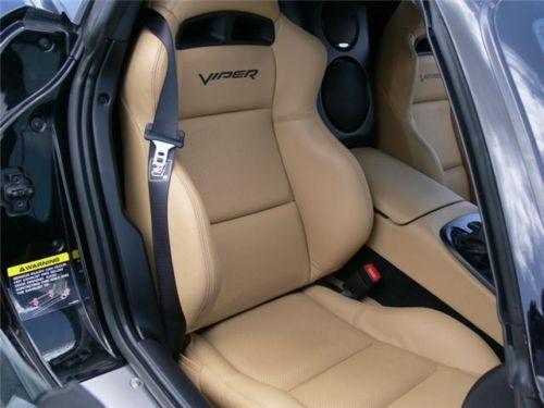 2009 dodge viper srt-10 coupe 2-door 8.4l