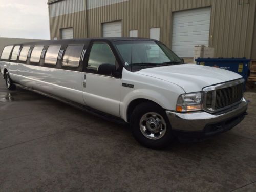 2000 ford excursion limousine