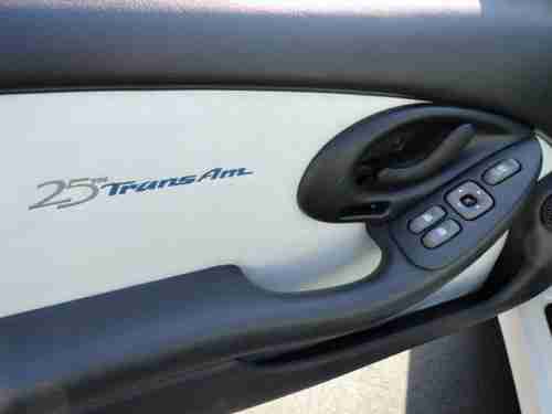 1994 Pontiac Firebird Formula Coupe 25th Anniversary, image 12