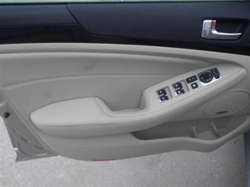 2014 Kia Cadenza Premium, US $35,551.00, image 2