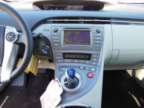 2014 Toyota Prius Three, US $26,102.00, image 4