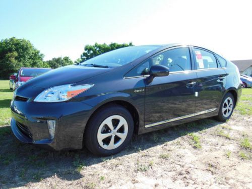 2014 Toyota Prius Three, US $26,102.00, image 8