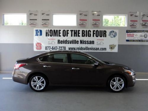 2013 Nissan Altima 3.5 SV, image 11