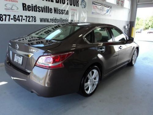 2013 Nissan Altima 3.5 SV, image 13