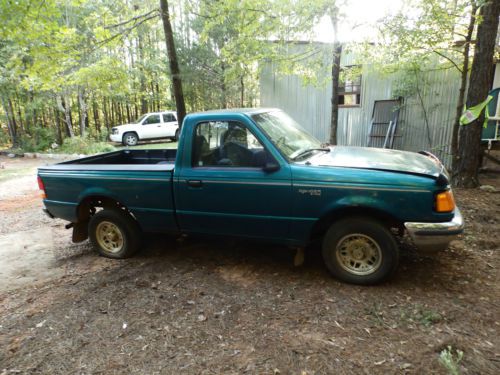 1995 ford ranger xlt standard cab pickup 2-door 2.3l