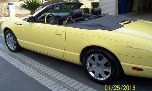 2002 ford thunderbird deluxe convertible 2-door 3.9l yellow  47k miles