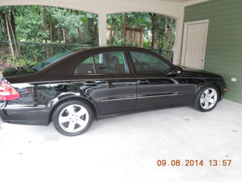 Mercedes benz e-500 black with black interior