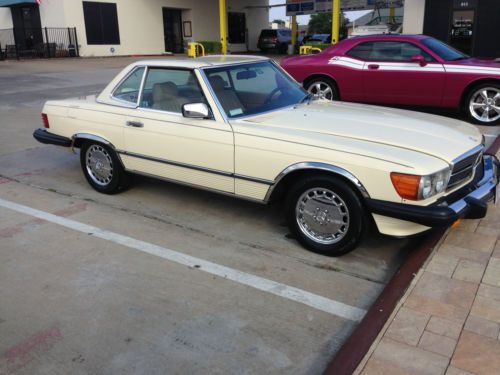 1987 Mercedes Benz 560 SL, image 3