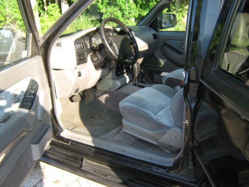 1995 Honda Passport LX Sport Utility 4-Door 3.2L, image 8