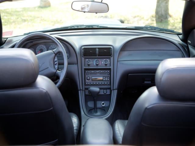 Ford Mustang GT Convertible 2-Door, US $2,000.00, image 2