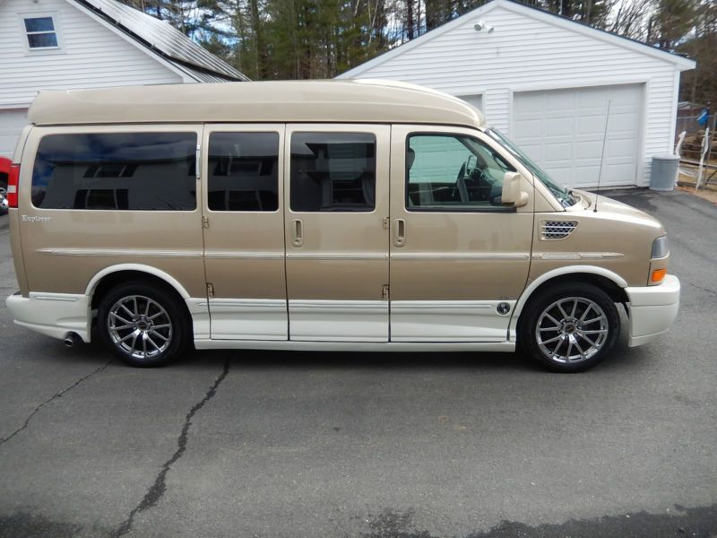 2012 gmc savana