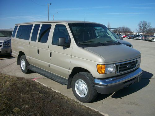 2007 e-350 super duty ext xlt passenger van