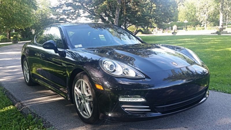 2011 porsche panamera