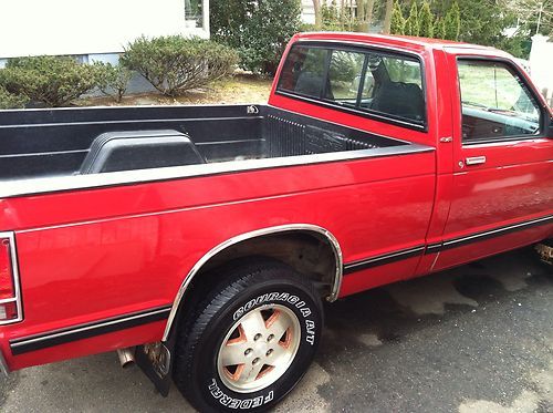 1986 chevy s10 4x4 v6 5 speed original barn find snow plow