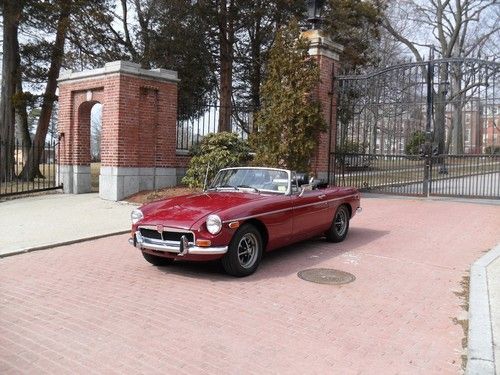 17000 miles! 1973 mgb. all original!!