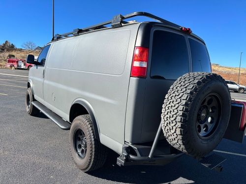 2019 gmc savana