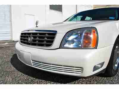 2001 CADILLAC DEVILLE DHS! PEARLE WHITE, LOW MILES, MUST SEE, NO RESERVE, image 4