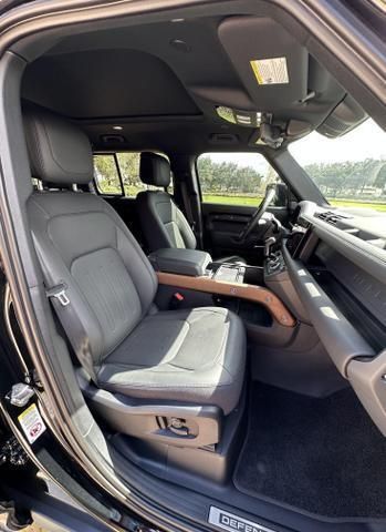 2023 Land Rover Defender X Sport Utility 4D, US $82,500.00, image 7