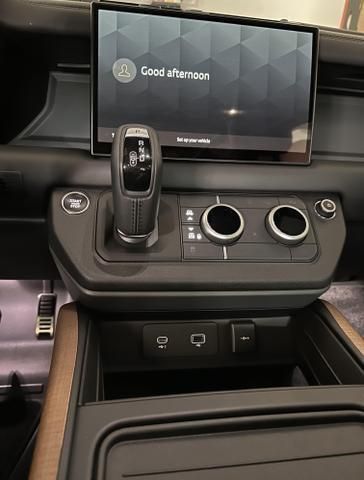 2023 Land Rover Defender X Sport Utility 4D, US $82,500.00, image 12