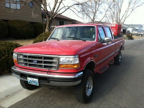 Ford, f350 4x4 crew cab xlt long box 7.3v8 powerstroke diesel