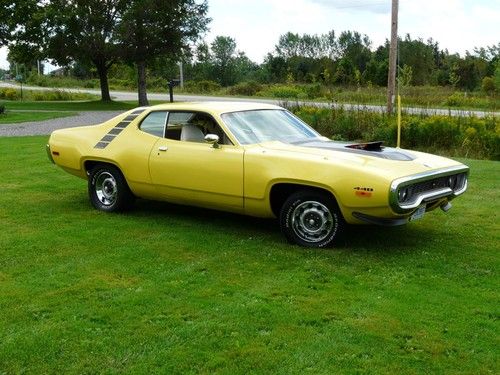 1972 plymouth roadrunner base 7.2l