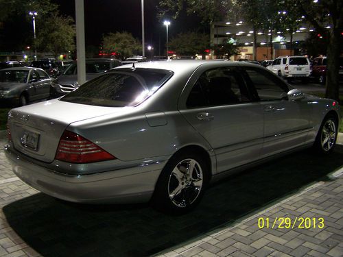 Brilliant silver 2004 mercedes-benz s500 sedan.  chrome wheels!  only 23k miles!