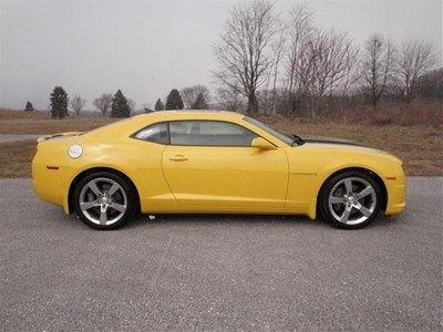 2010 chevy chevrolet camaro 2ss yellow manual coupe 6.2l 6.2 liter v8 engine