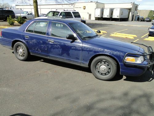 2008 ford crown victoria police interceptor - retired police vehicle
