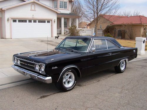 1967 plymouth satellite 2-door,restored big block a/c show condition no reserve!