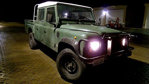 Land rover defender 130 double cab, left hand drive, low mileage 300tdi diesel