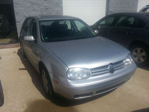 2001 volkswagen golf gls hatchback 4-door 2.0l