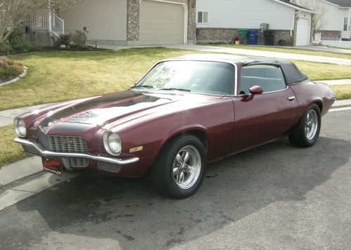 1970 chevrolet camaro with custom convertable top