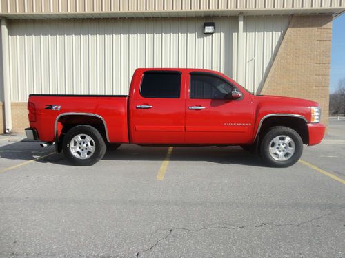 2007 chevrolet silverado 1500 crew cab short wide -  lt z71 - *she's a beauty