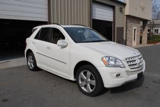 2009 ml 350 4x4 white/beige leather ,gps ,sunroof,     ,28k miles like new